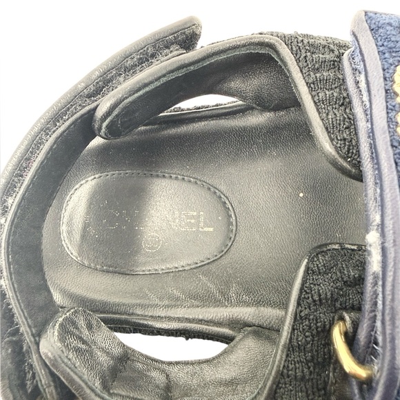 Chanel Dad Sandals CC Chain Logo Blue Two Tone Knit Flat Slingback Size 37 - Picture 5 of 9